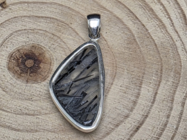 Toermalijn in kwarts hanger in zilver