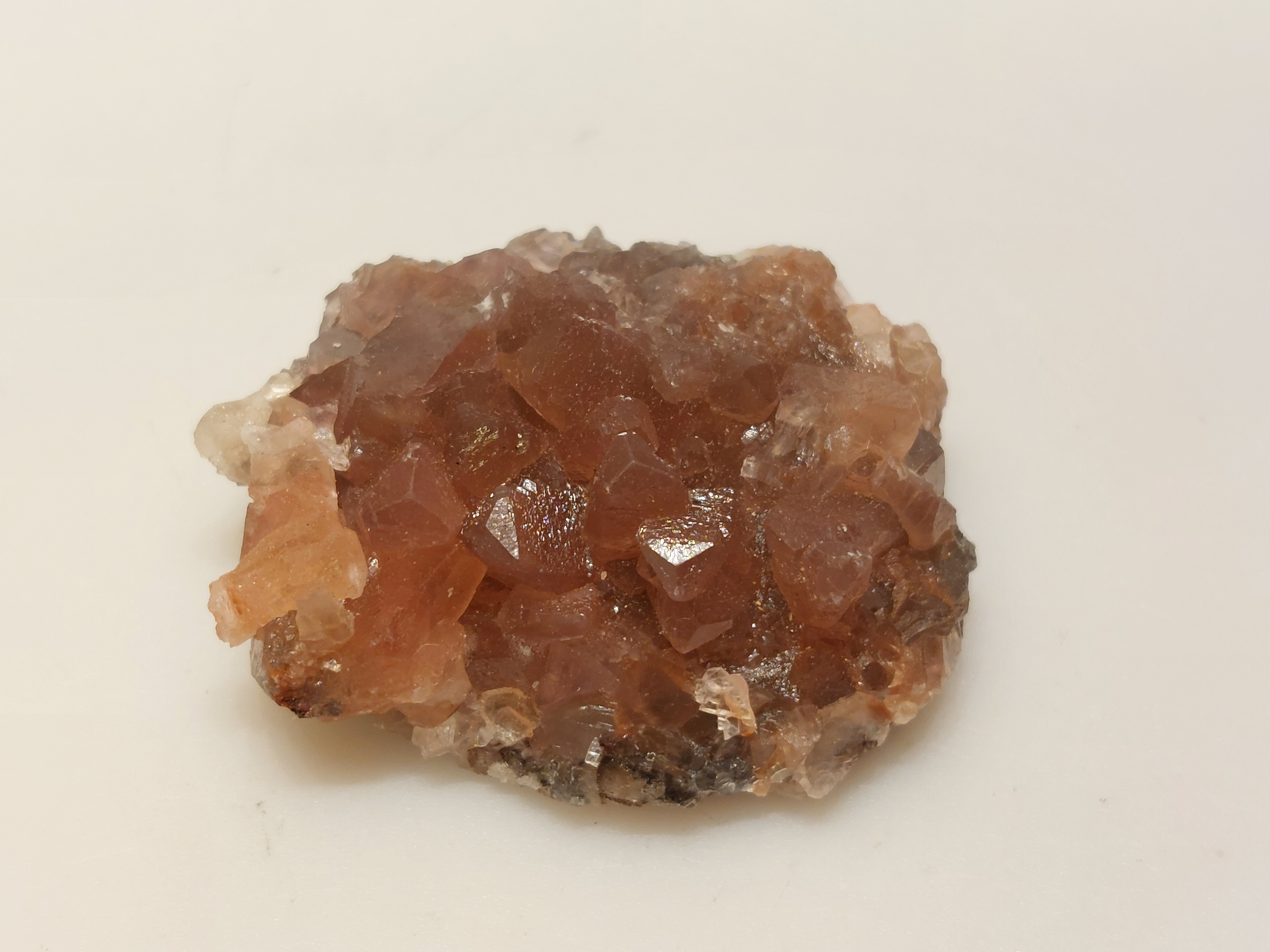 Kobalt calciet cluster uit Marokko