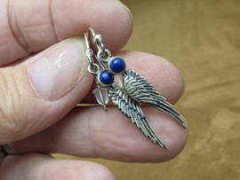 Lapis lazuli oorbellen in zilver