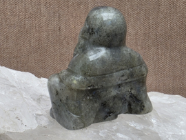 Labradoriet boeddha