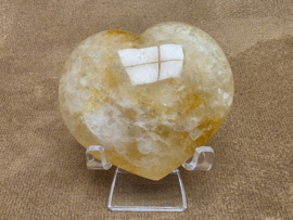 Golden healer of limoniet kwarts hart