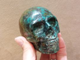 Turkoois human skull