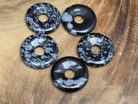 Sneeuwvlok obsidiaan donut