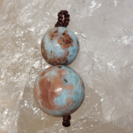 Larimar hanger