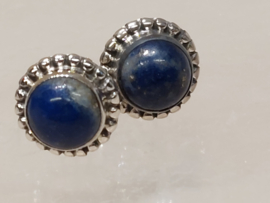 Lapis lazuli oorbellen in zilver