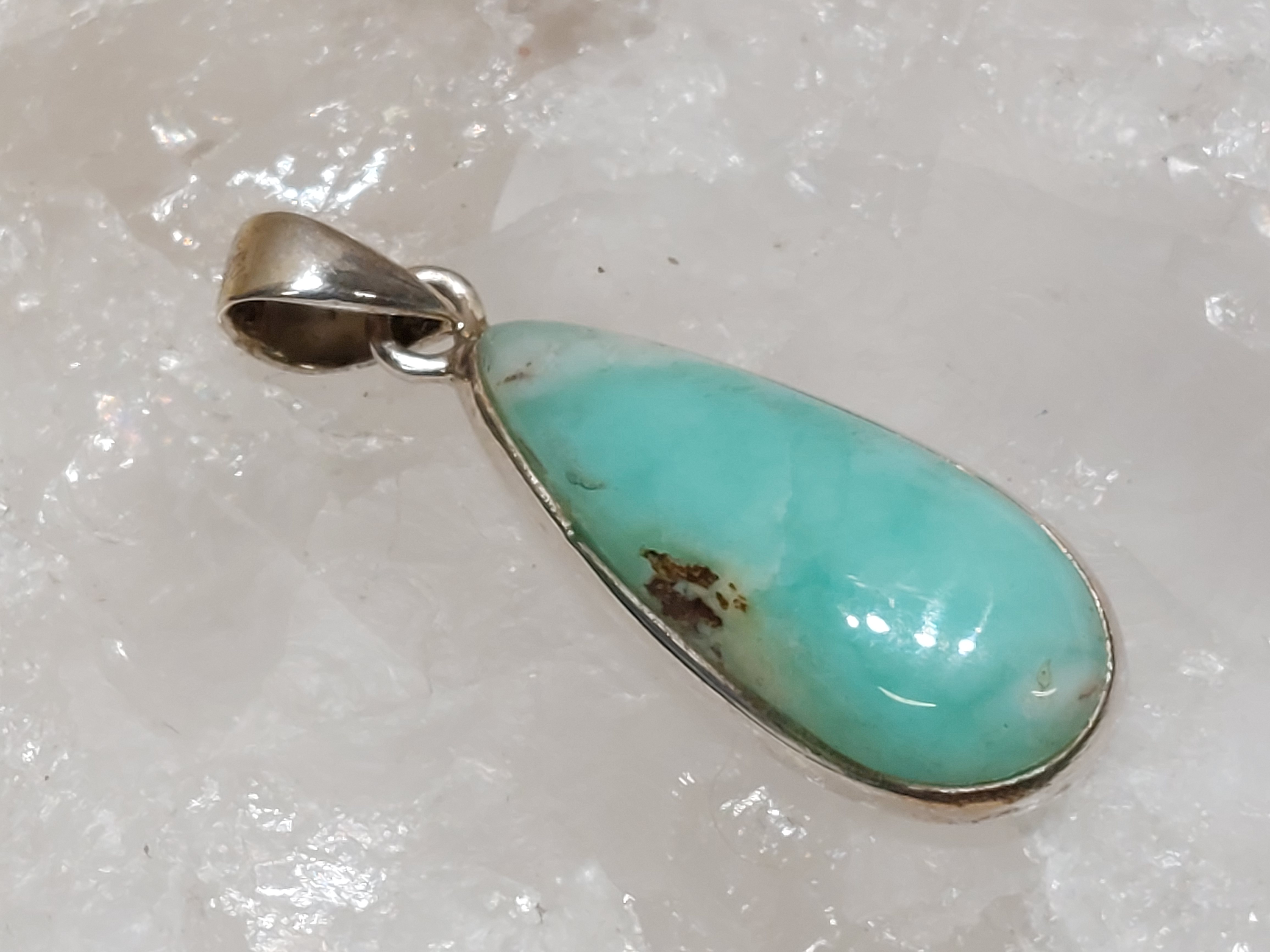 Chrysopraas hanger in zilver