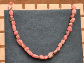 Rhodochrosiet ketting met zilveren sluiting