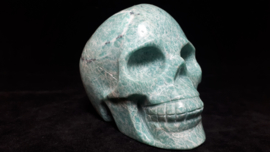 Amazoniet human skull