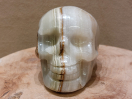 Onyx marmer human skull