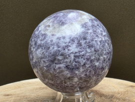 Lepidoliet met roze toermalijn bol "unicorn stone"