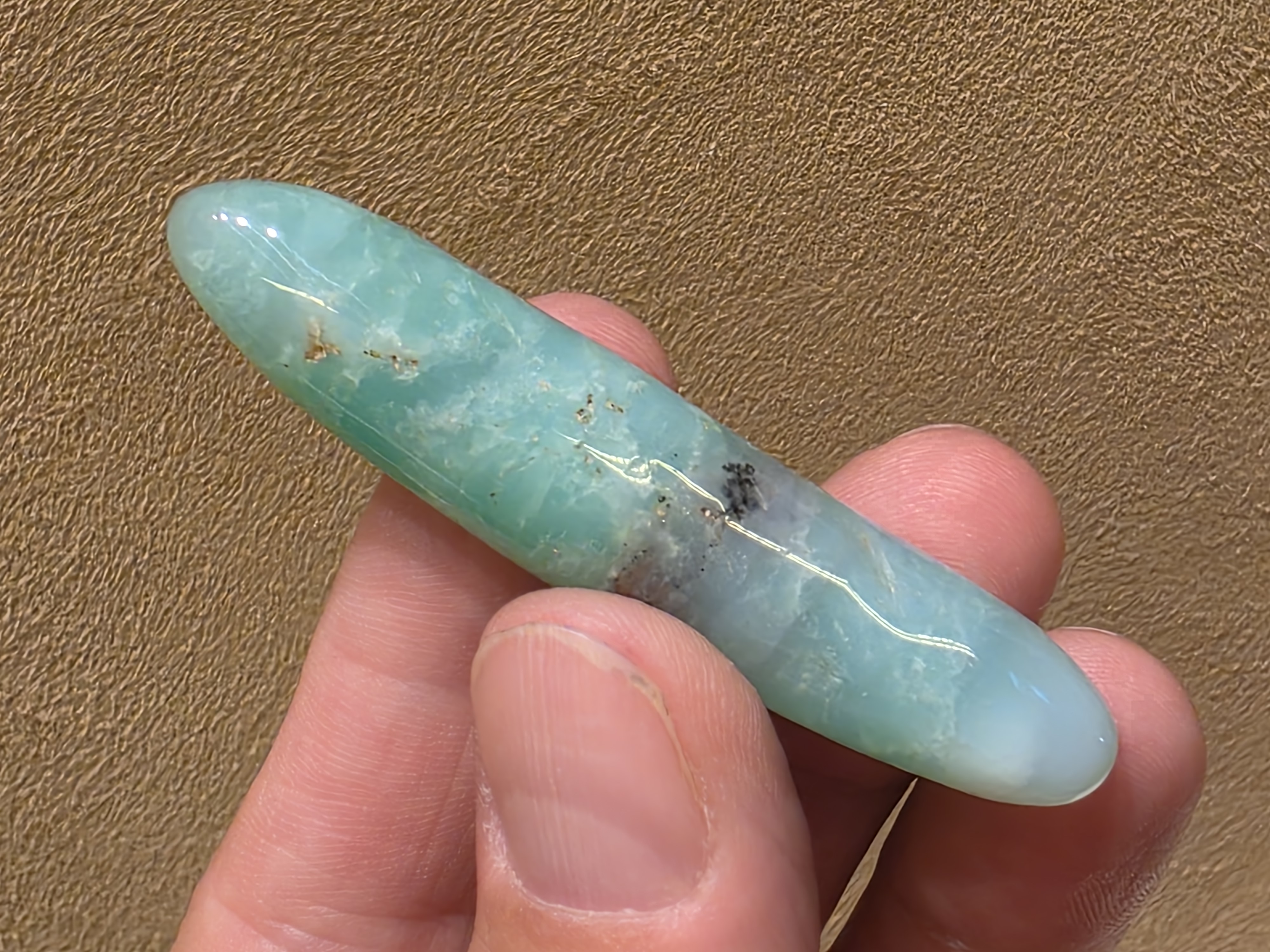 Chrysopraas knuffelsteen/staaf