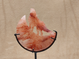 Agnitiet of hematoid kwarts wolf op maan