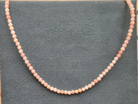 Roze andes opaal ketting facet geslepen