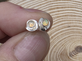 Ethiopisch of welo opaal oorbellen in zilver