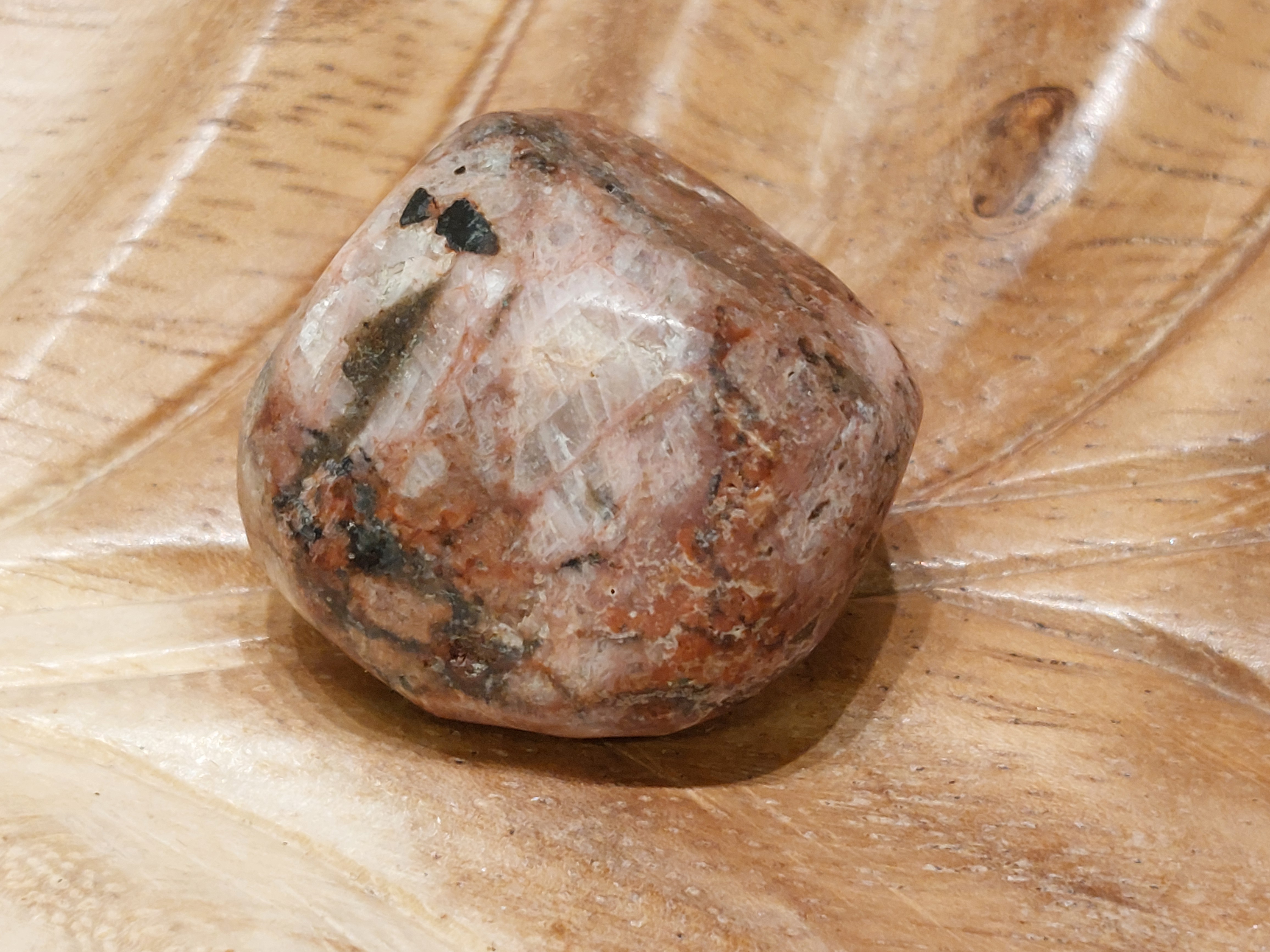 Kobalt calciet knuffelsteen