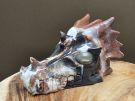 Sardonyx draak met labradoriet ogen