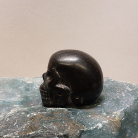 Zwarte toermalijn human skull