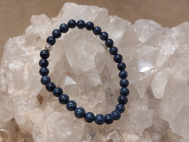 Saffier kogelarmband 5 mm