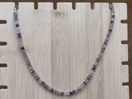 Fluoriet ketting facet geslepen met goudkleurige sluiting
