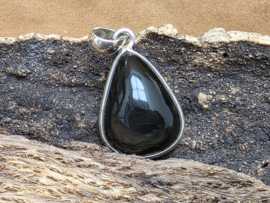 Zwarte obsidiaan hanger in zilver