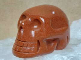 Goudstroom(synthetisch) human skull