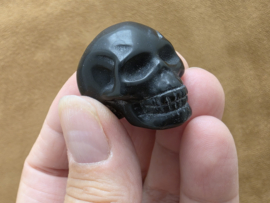 Zwarte toermalijn human skull