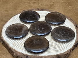 Rookkwarts platte steen