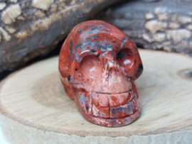 Brecci jaspis human skull