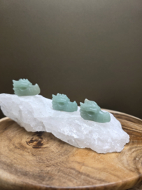 Aventurijn baby draakje