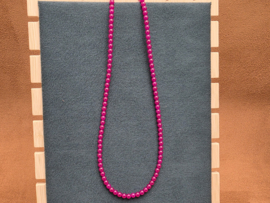 Robijn ketting bijgekleurd