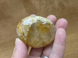 Golden healer of limoniet kwarts handsteen