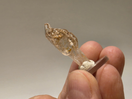 Petroleumkwarts of gouden enhydro kristal