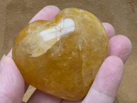 Golden healer of limoniet kwarts hart