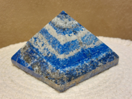 Lapis lazuli piramide