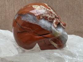 Rode jaspis human skull