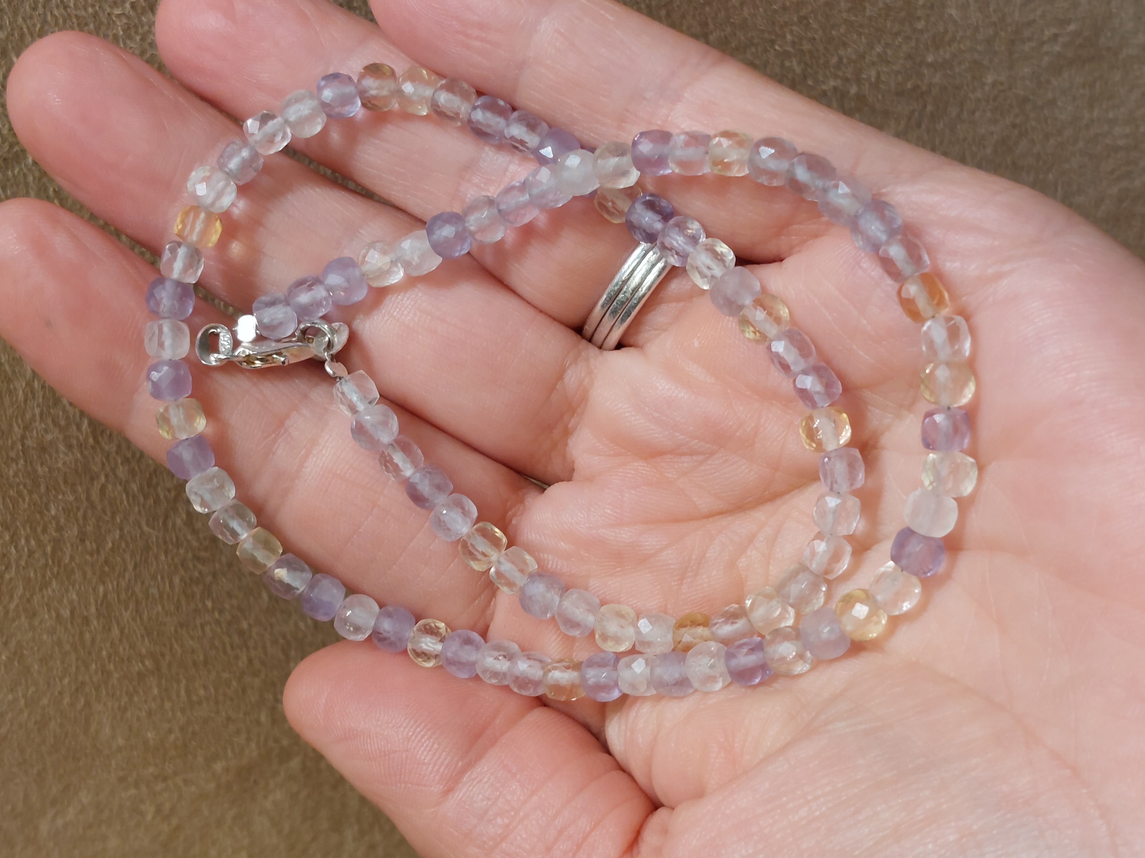 Ametrien ketting