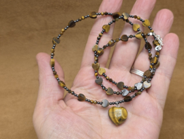 Tijgeroog met hematiet ketting en armband