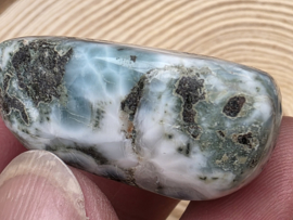 Larimar knuffelsteen