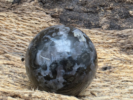 Mystic merliniet of gabbro merliniet bol
