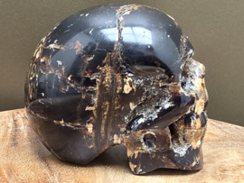Blauwe amber human skull