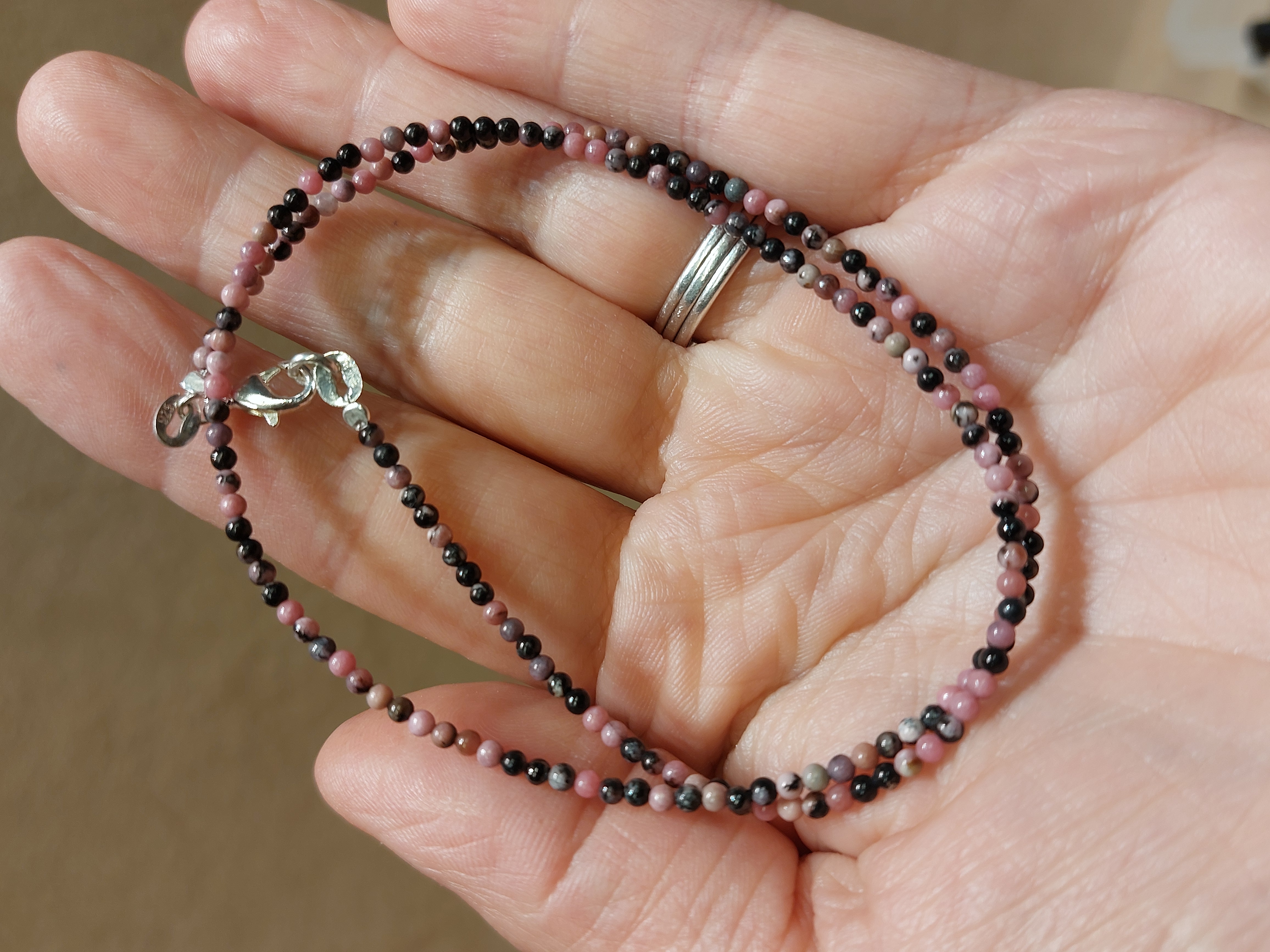 Rhodoniet ketting