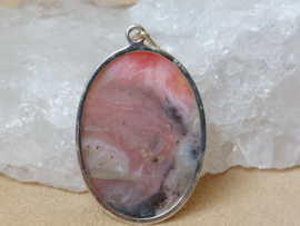 Roze andes opaal hanger in zilver