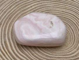 Mangano calciet handsteen