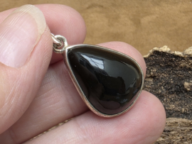 Zwarte obsidiaan hanger in zilver
