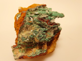 Rosasiet met kristallijne hemimorfiet, Mexico