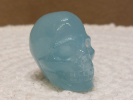 Aquamarijn human skull