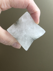 Bergkristal met insluitingen merkaba