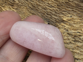 Morganiet knuffelsteen