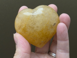 Golden healer of limoniet kwarts hart