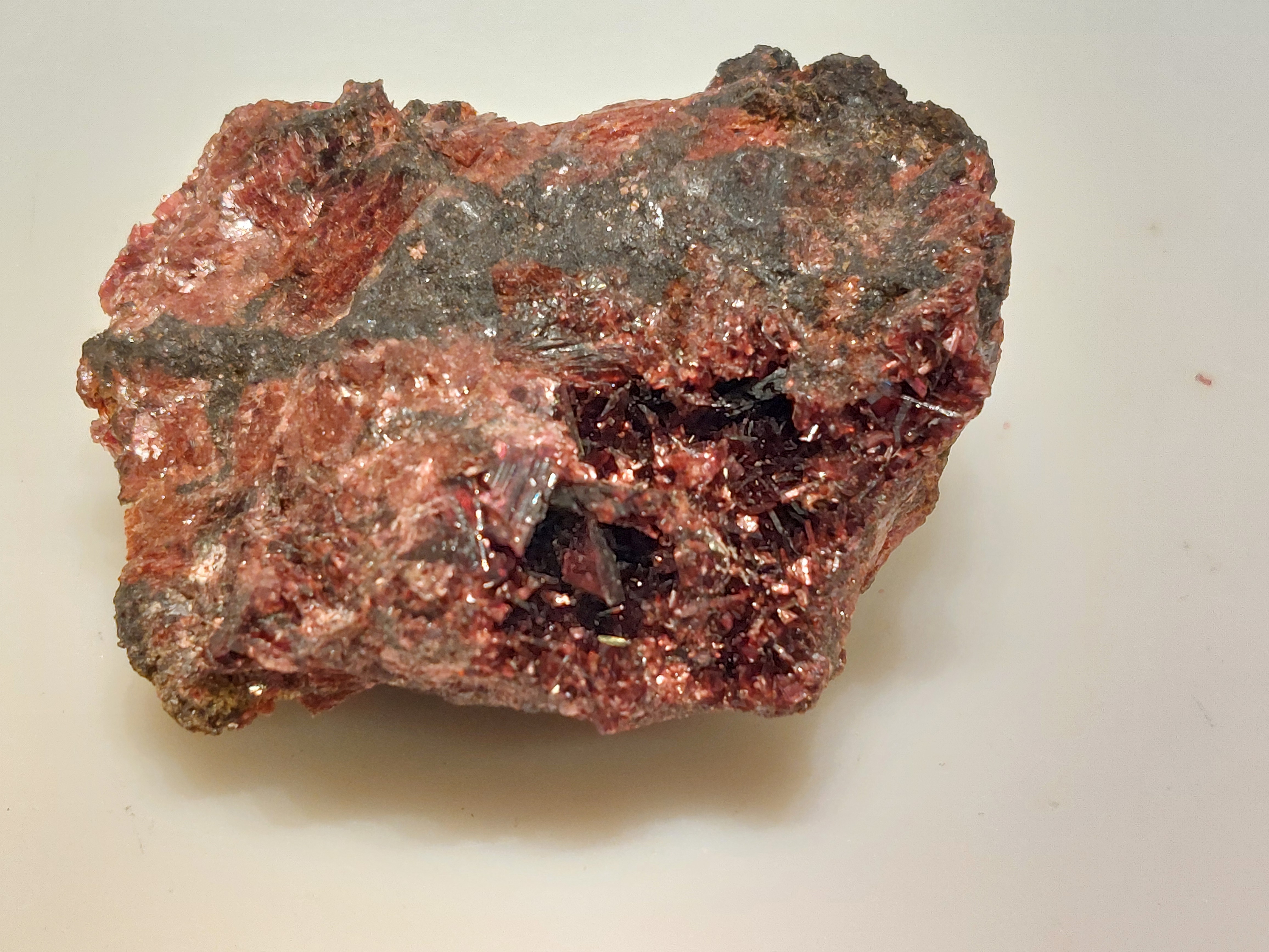 Erytriet cluster gekristalliseerde groeivorm